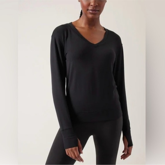 Athleta Sweaters - ATHLETA Sunrise V-Neck Sweatshirt Long Sleeve